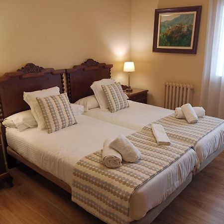 Apartament El Miracle การ์โดนา ภายนอก รูปภาพ
